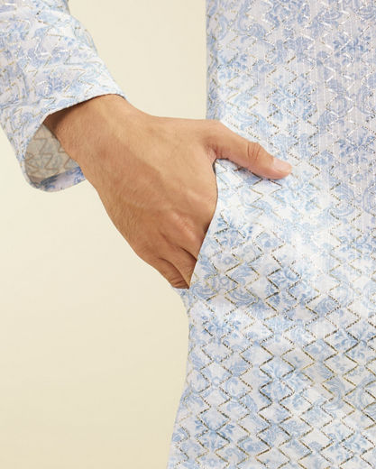 Diwas Men Ice Blue Jaal Medallion Patterned Kurta