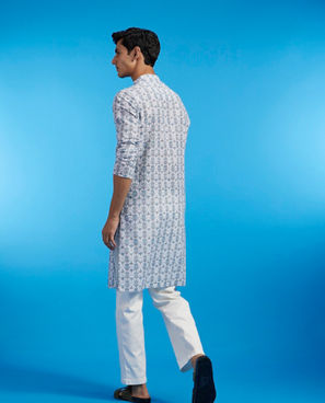 Diwas Men White & Aqua Green Medallion Printed Kurta