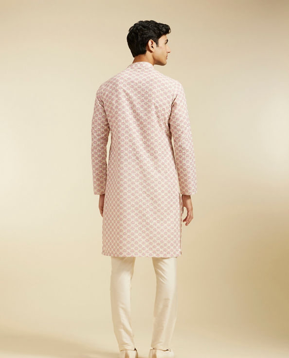 alt message - Diwas Men Bubblegum Pink Chikankari Printed Kurta image number 4