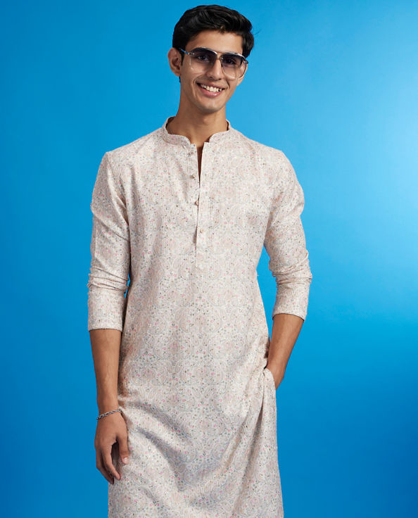 Diwas Men Cream Beige Paisley Patterned Kurta with Rhinestones