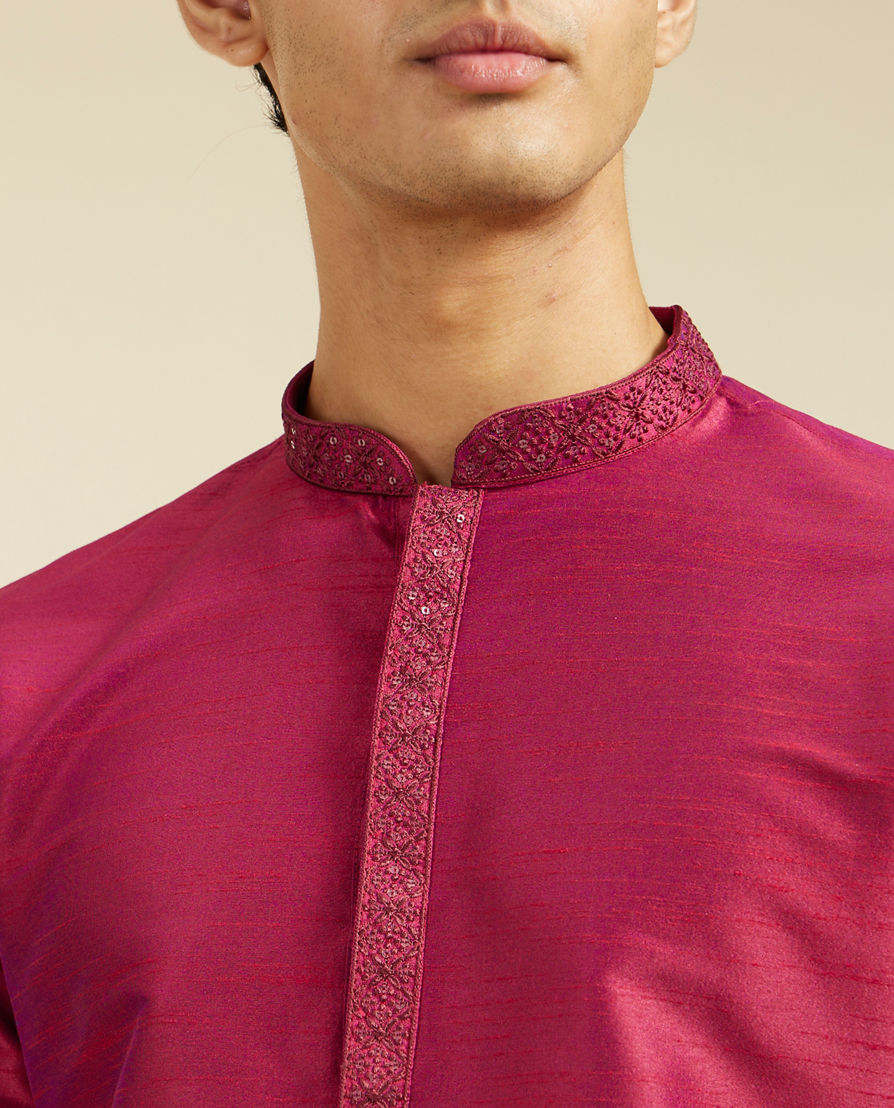 Diwas Men Rani Pink Plain Kurta With Sequinned Neckline