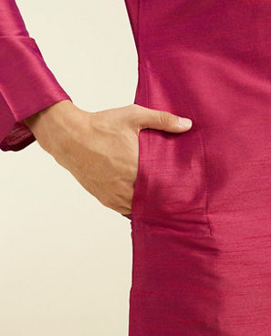 Diwas Men Rani Pink Plain Kurta With Sequinned Neckline