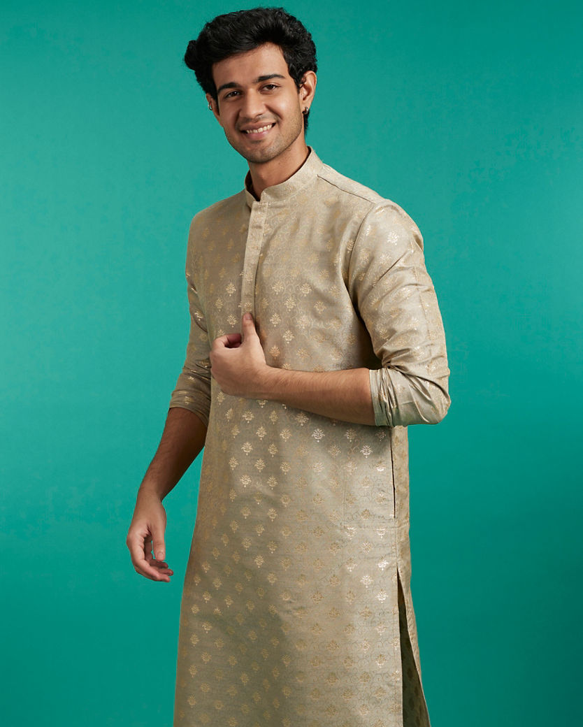 Diwas Men Pista Green Self Patterned Kurta with Fern Motifs