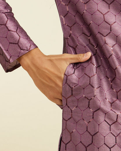 Diwas Men Plum Purple Honeycomb Patterned Kurta with Sequin Work