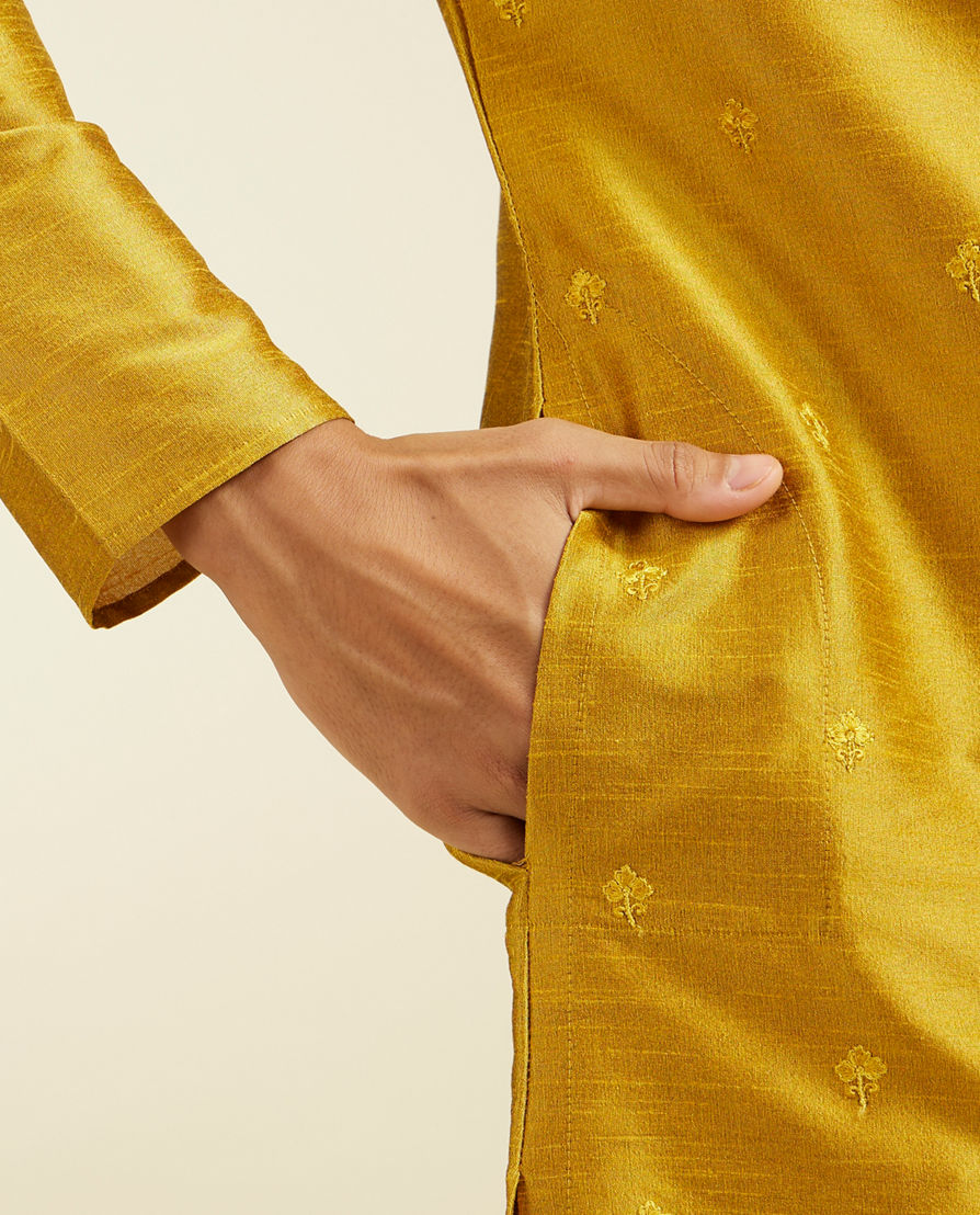 Diwas Men Mustard Yellow Buta Embroidered Kurta with Mirror Work
