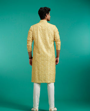 Diwas Men Straw Yellow Buta Print in Grid Pattern Kurta