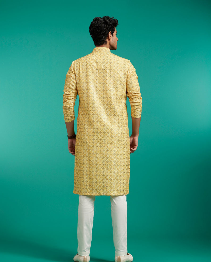 Diwas Men Straw Yellow Buta Print in Grid Pattern Kurta