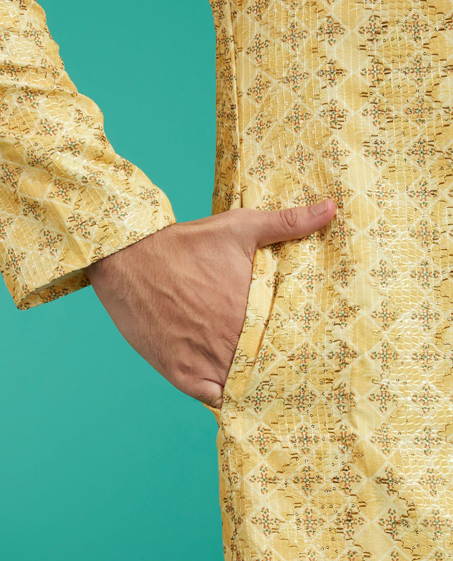 Diwas Men Straw Yellow Buta Print in Grid Pattern Kurta