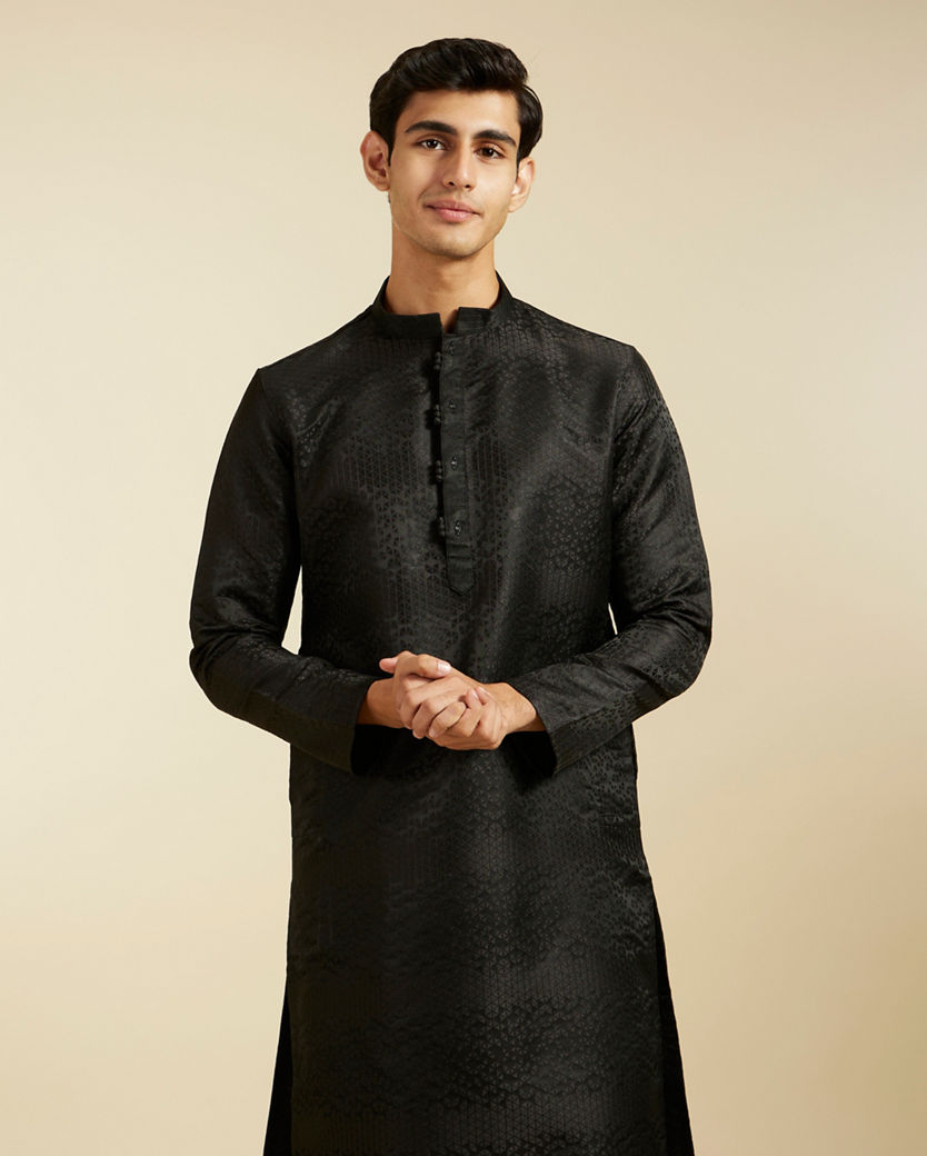 Diwas Men Ebony Black Triangular Self Patterned Kurta