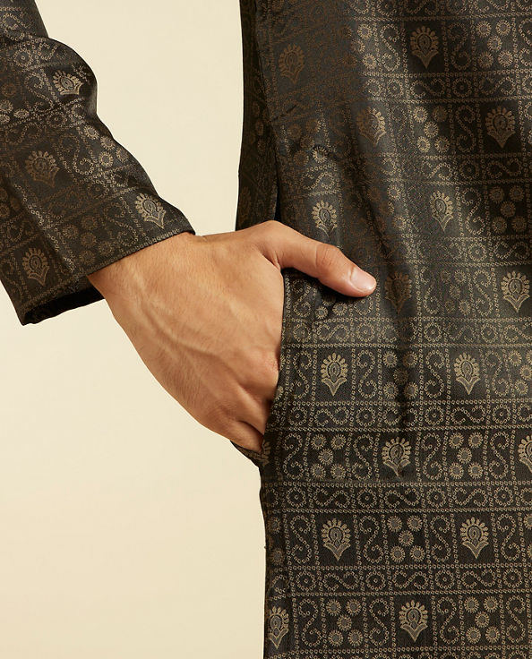 Diwas Men Olive Green Kurta with Imperial Motifs