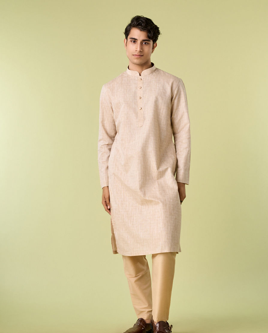 Diwas Men Beige Blended Cotton Kurta