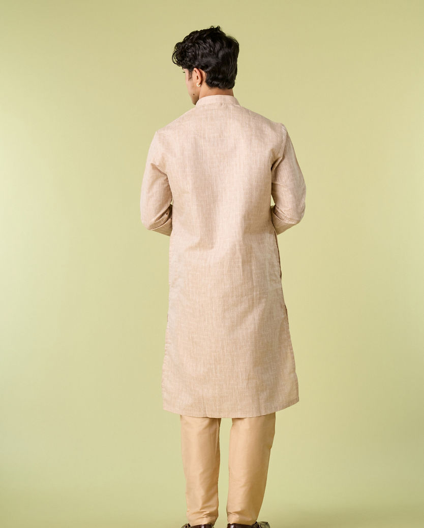 Diwas Men Beige Blended Cotton Kurta