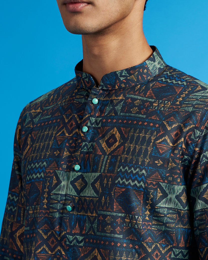 alt message - Diwas Men Teal Blue Aztec Printed Kurta image number 1