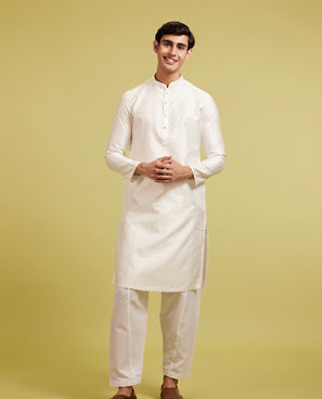 Diwas Men Warm White Harlequin Patterned Kurta