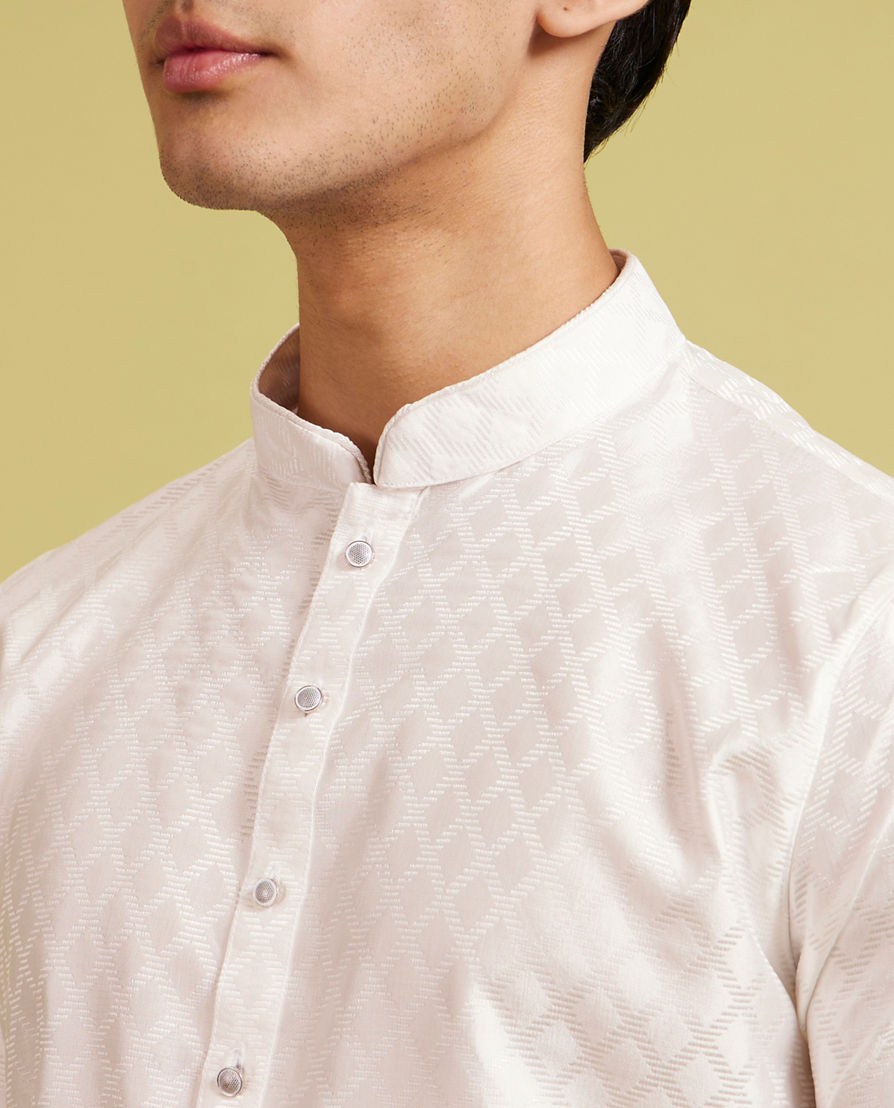 Diwas Men Warm White Harlequin Patterned Kurta
