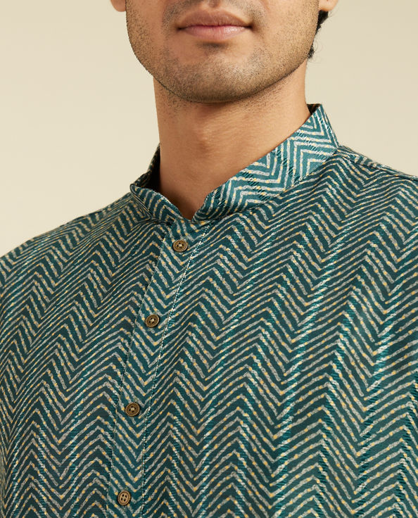 Diwas Men Bottle Green Chevron Printed Kurta