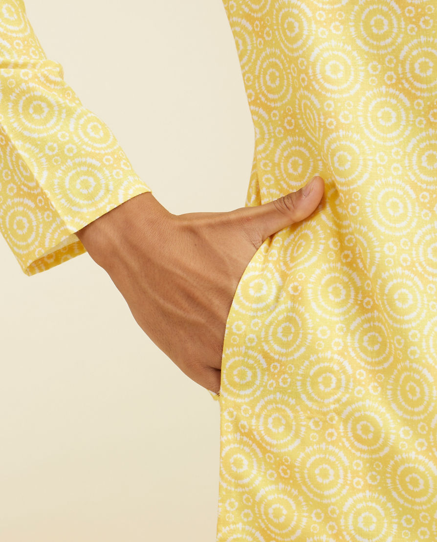 Diwas Men Lemon Yellow Circular Printed Kurta