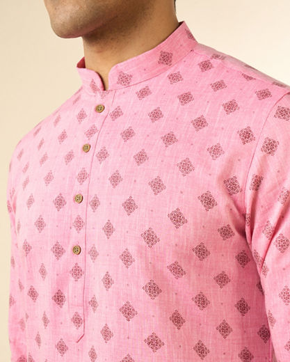 Diwas Men Pink Cotton Elegance Kurta