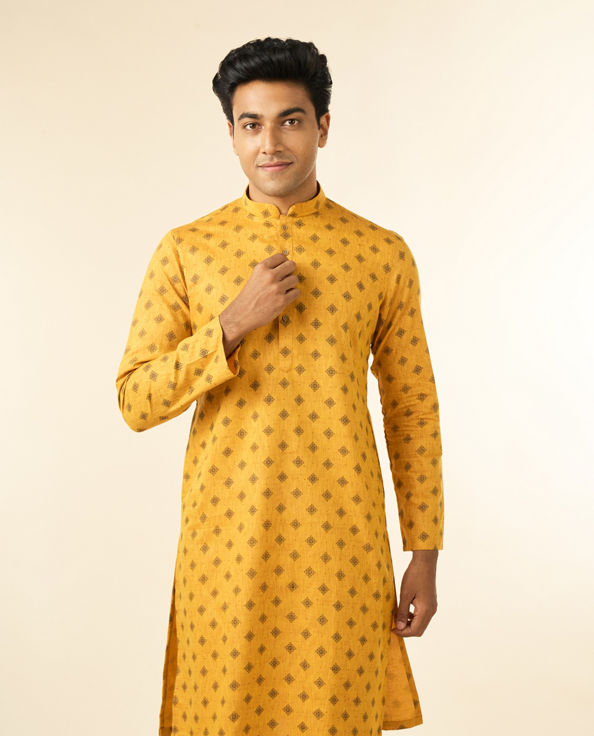Diwas Men Radiant Mustard Kurta Set