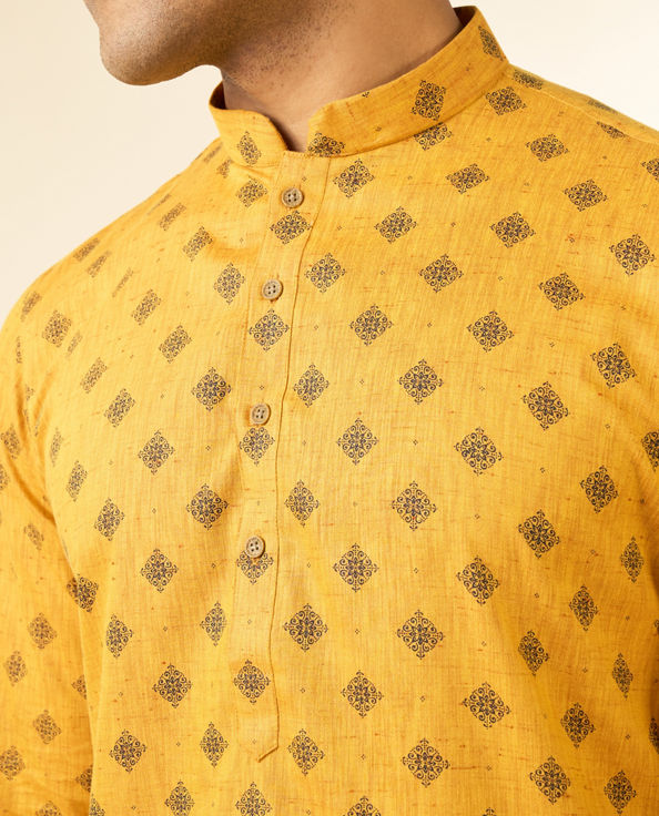 Diwas Men Radiant Mustard Kurta Set