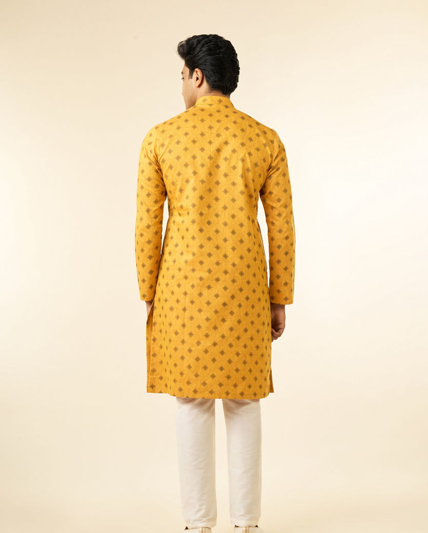 Diwas Men Radiant Mustard Kurta Set