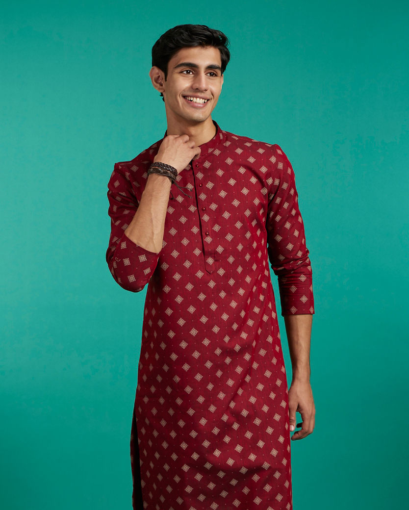 Diwas Men Maroon Red Buta Printed Kurta