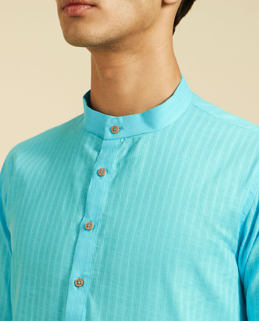 Diwas Men Maya Blue Self Striped Patterned Kurta