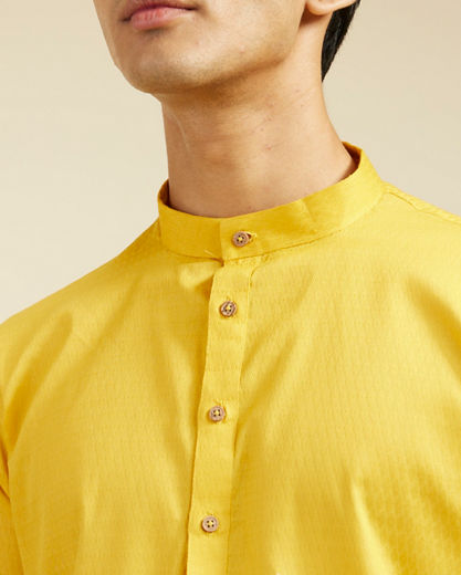 Diwas Men Mustard Yellow Honeycomb Patterned Kurta