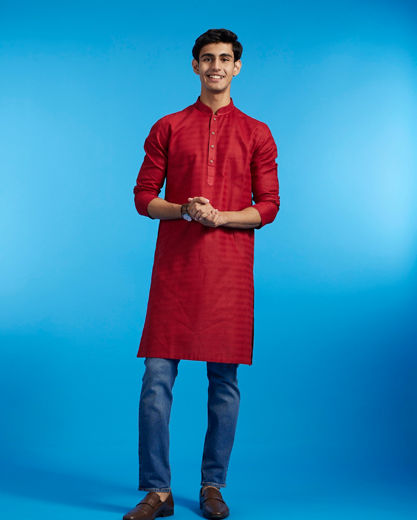 Diwas Men Maroon Red Lattice Patterned Kurta