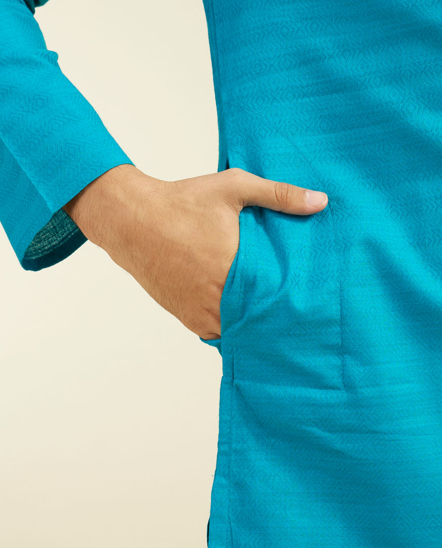 Diwas Men Teal Blue Lattice Patterned Kurta