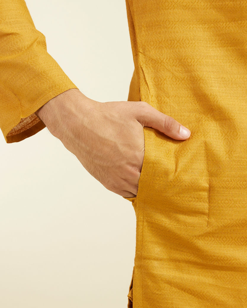 Diwas Men Mustard Yellow Lattice Patterned Kurta