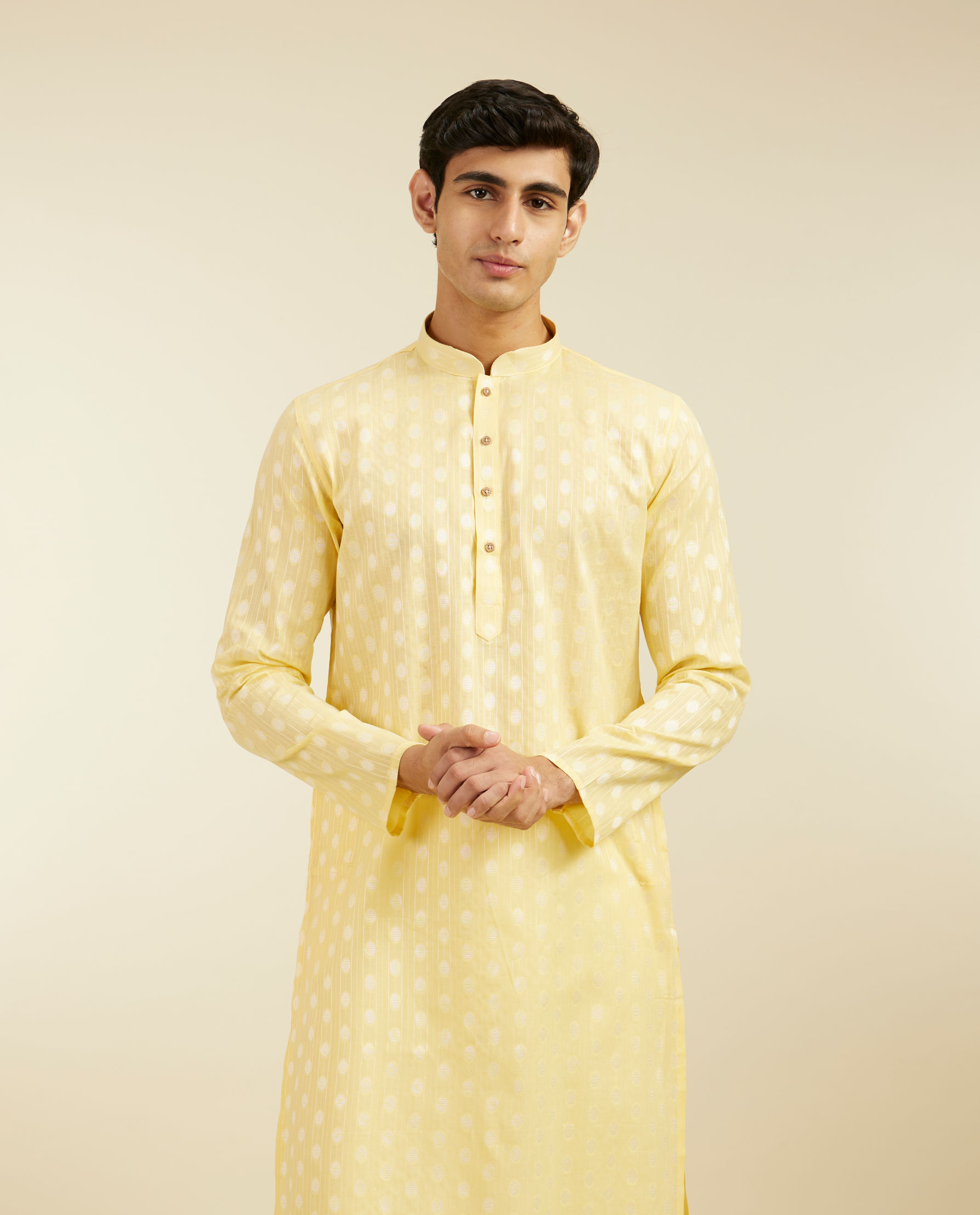 alt message - Diwas Men Sunlit Yellow Cotton Kurta image number 0