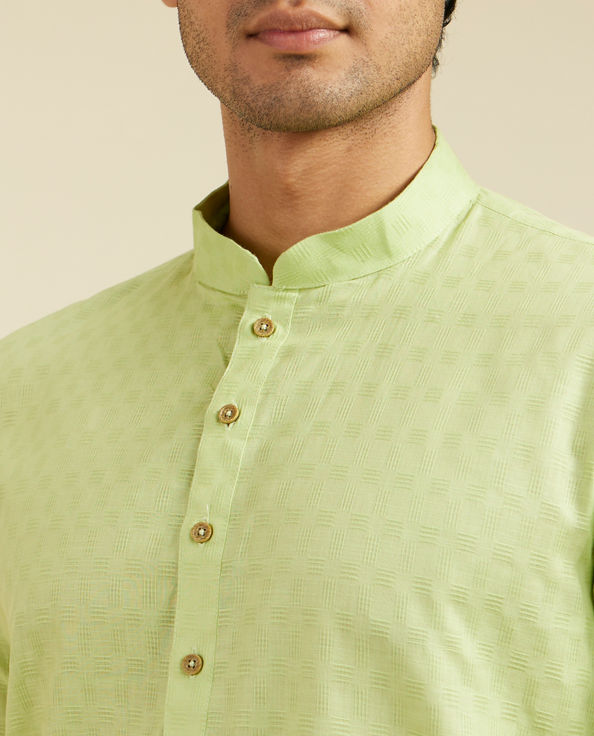 alt message - Diwas Men Soft Green Self Textured Kurta image number 1