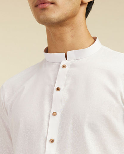 Diwas Men Warm White Self Patterned Kurta