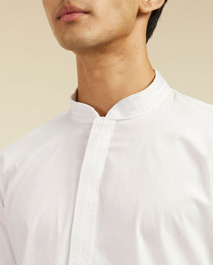 Diwas Men Snow White Plain Classic Kurta with Embroidered Neckline