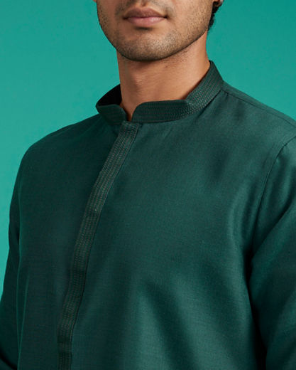 Diwas Men Bottle Green Plain Classic Kurta with Textured Neckline