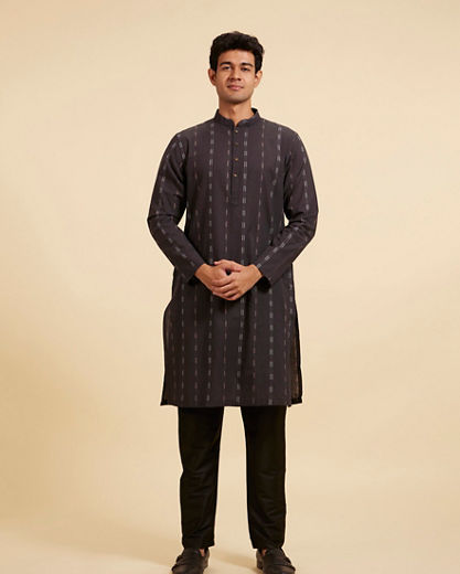 Diwas Men Charcoal Black Linear Patterned Kurta