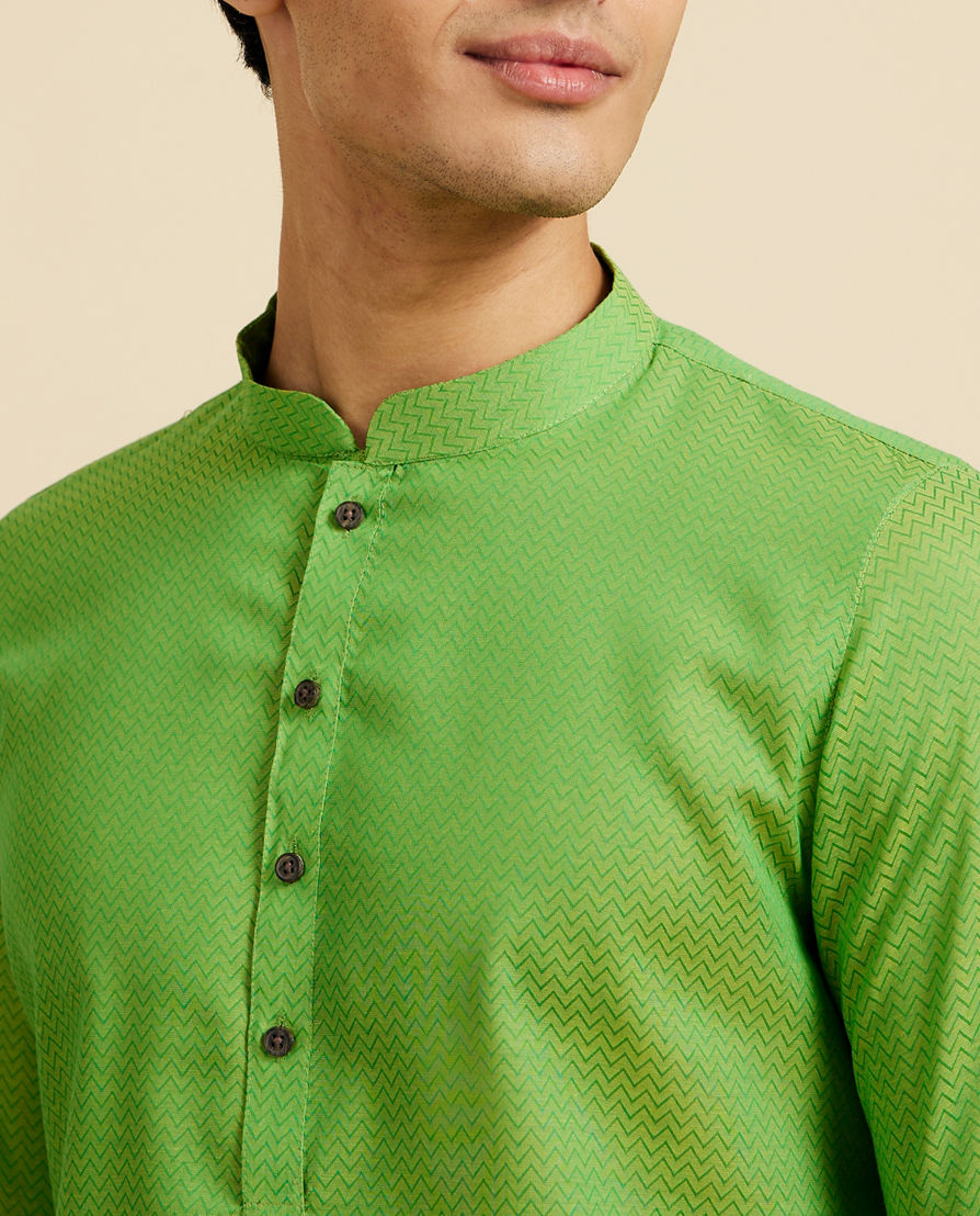Diwas Men Soft Green Chevron Printed Kurta