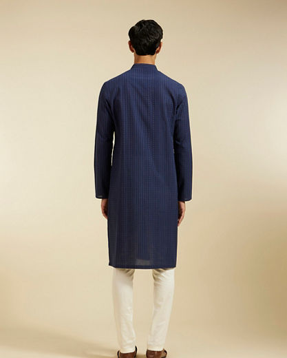 Diwas Men Indigo Blue Linear Patterned Kurta
