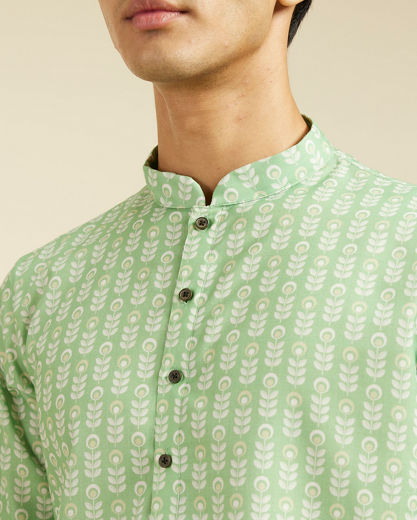Diwas Men Soft Green Fern Printed Kurta