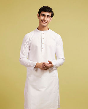 Diwas Men Ice White Linear Self Striped Kurta