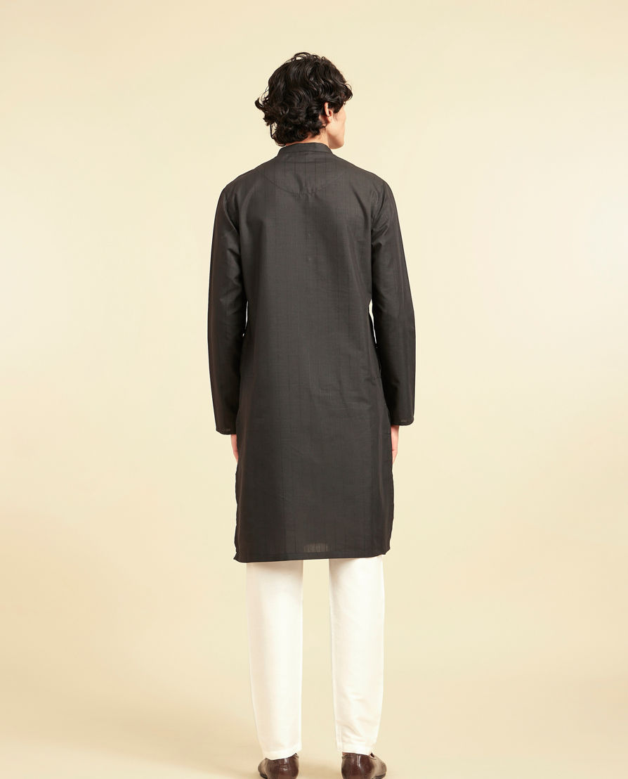 Diwas Men Black Elegance Cotton Kurta