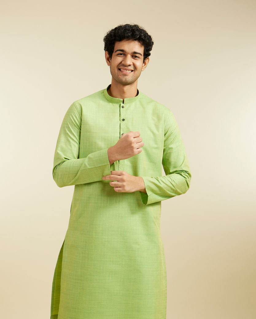 alt message - Diwas Men Soft Green Linear Self Striped Kurta image number 0