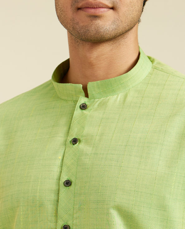 Diwas Men Soft Green Linear Self Striped Kurta