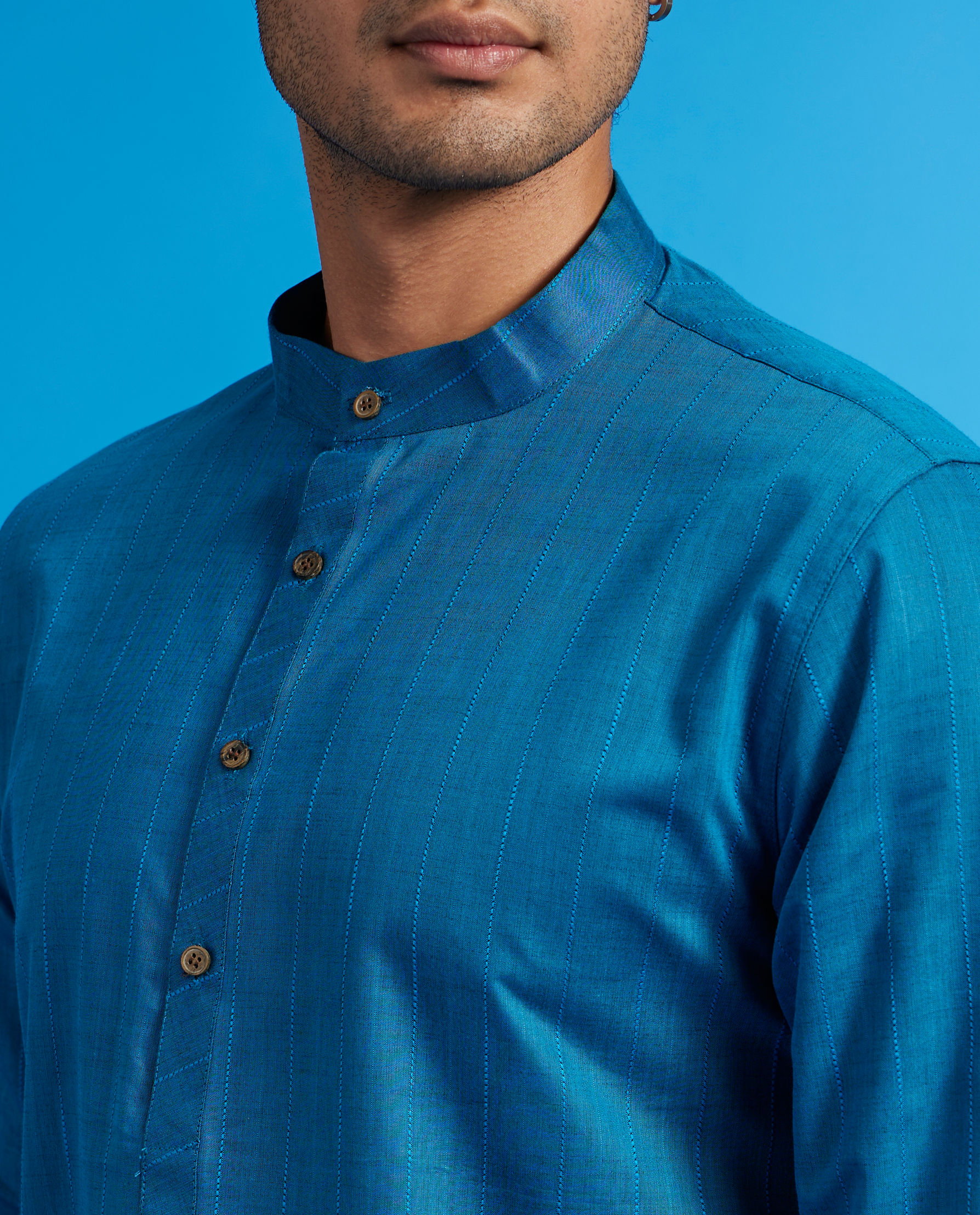 Diwas Men Teal Blue Linear Self Striped Kurta