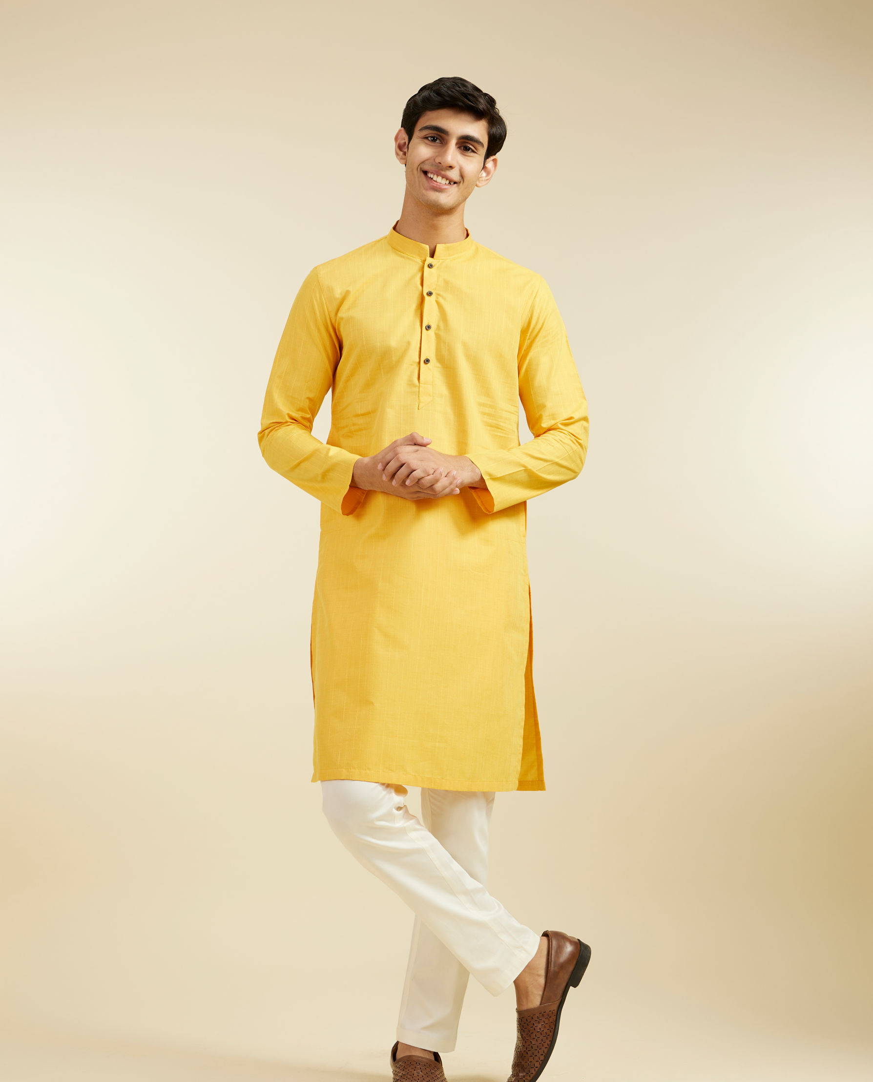 alt message - Diwas Men Luxurious Mustard Kurta image number 2