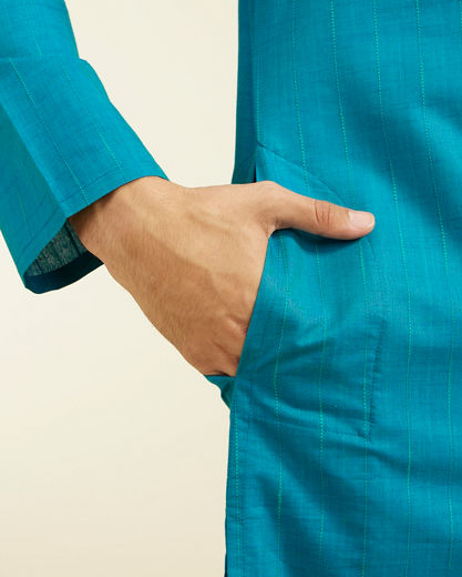 Diwas Men Turquoise Blue Linear Self Striped Kurta