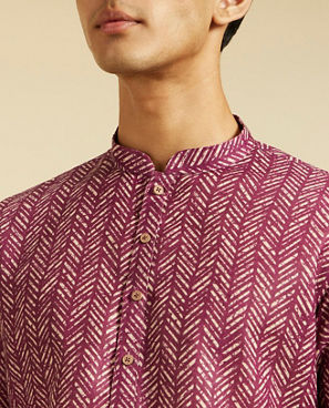 Diwas Men Dusty Pink Chevron Printed Kurta