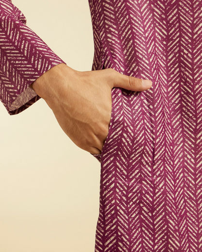 Diwas Men Dusty Pink Chevron Printed Kurta