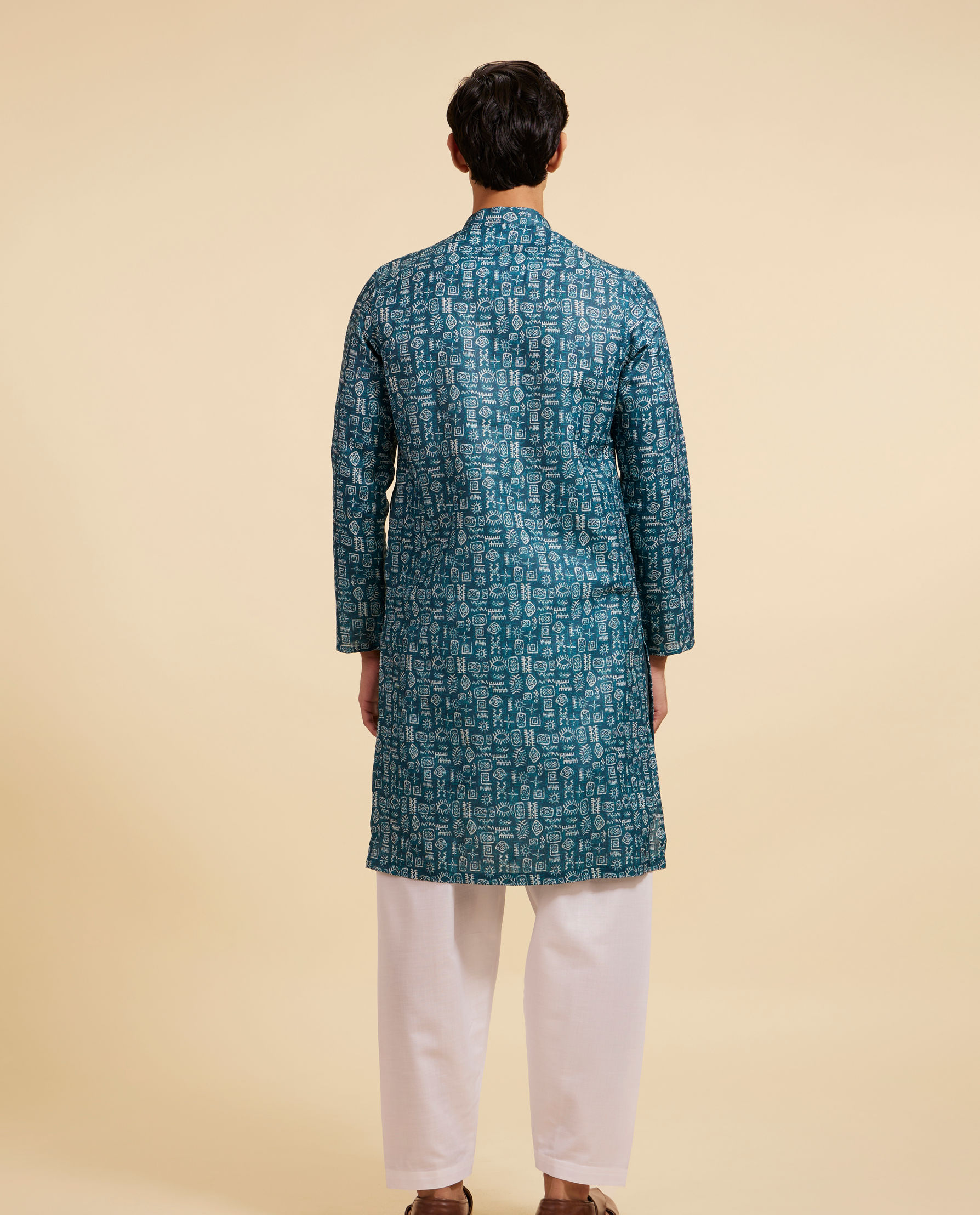 Diwas Men Teal Green Aztec Printed Kurta